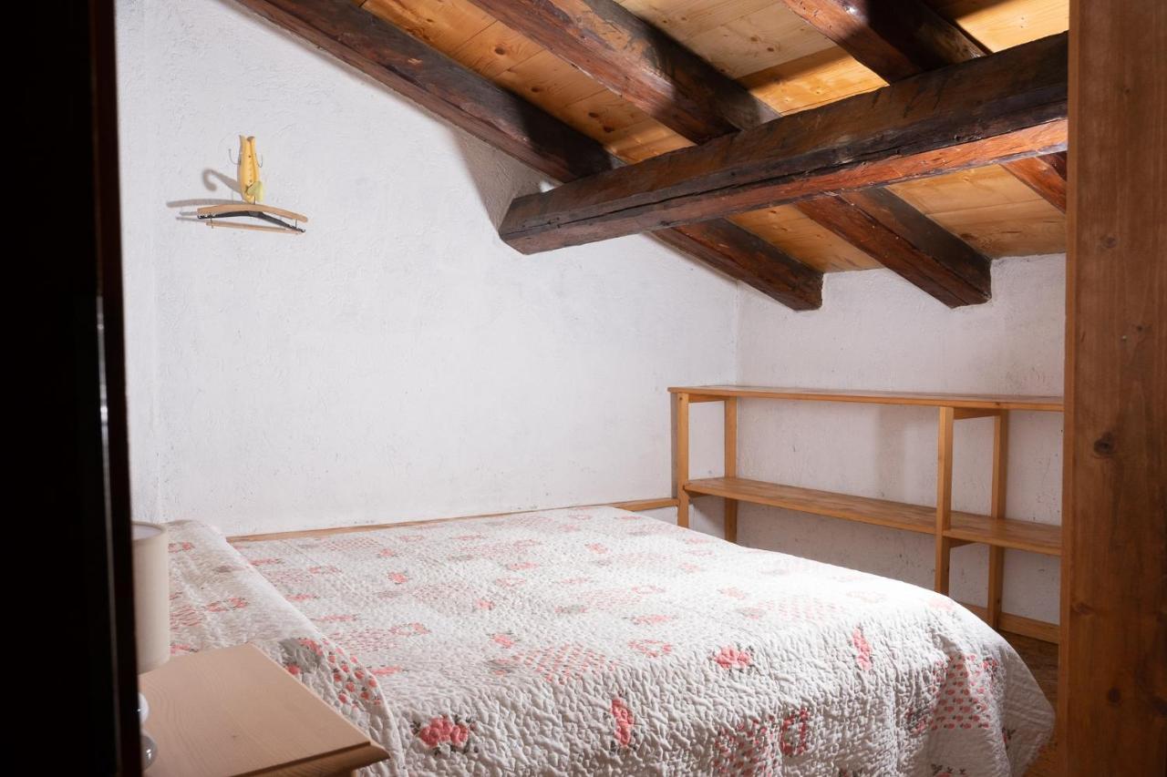 Casa Vacanze La Maddalena Sant'Orsola Bagian luar foto