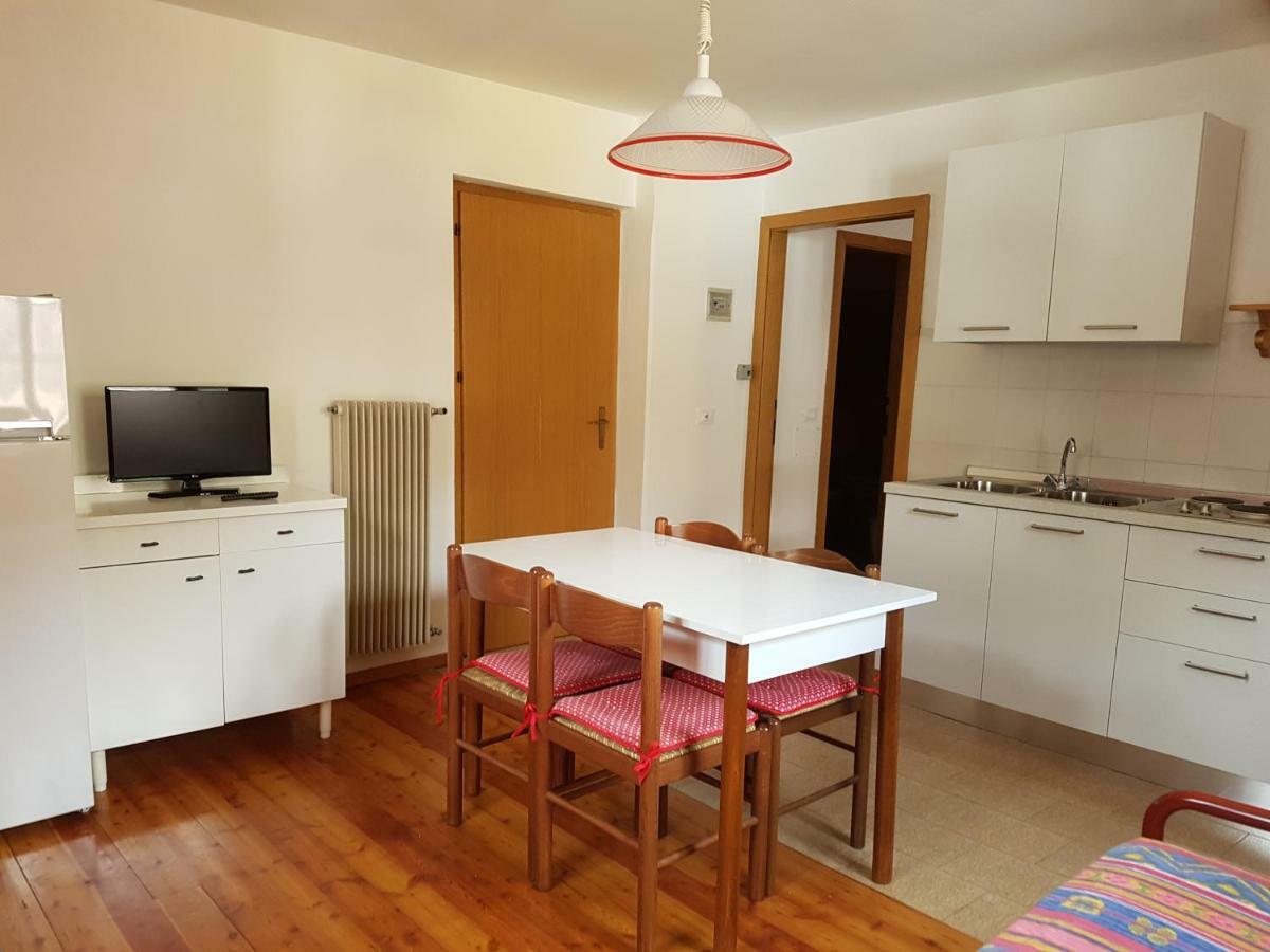 Casa Vacanze La Maddalena Sant'Orsola Bagian luar foto